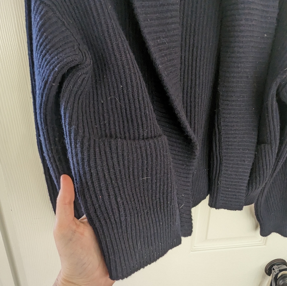 Vince Cropped Cashmere Wool Cardigan - Picture 4 of 6
